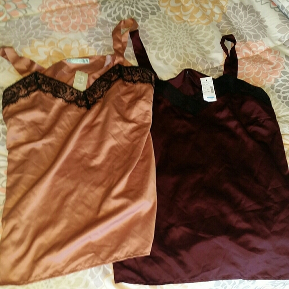 Two brand new silky going out tanks *bundle - Picture 1 of 1